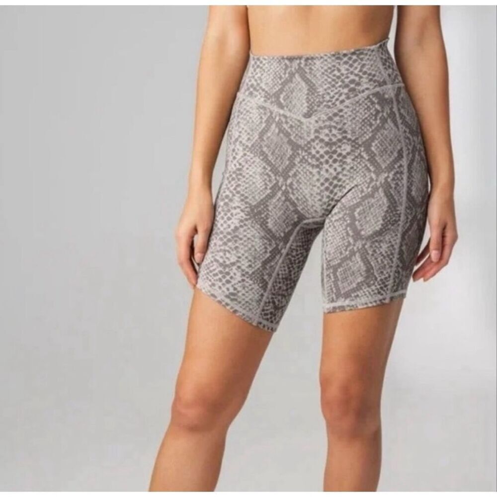 Balance Vitality Ascend Rider Shorts